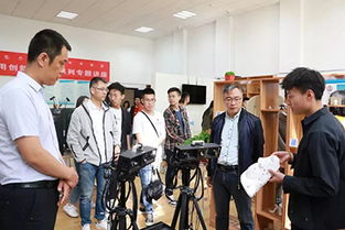 跨學科融合促發(fā)展 文化藝術管理學院與設計學院聯(lián)合主題黨日暨專業(yè)交流活動